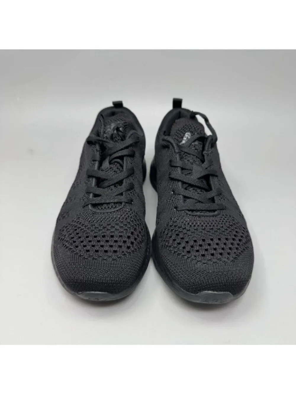 Athletic Propulsion Labs APL Black Techloom Pro Running Shoes  Women's Size 7